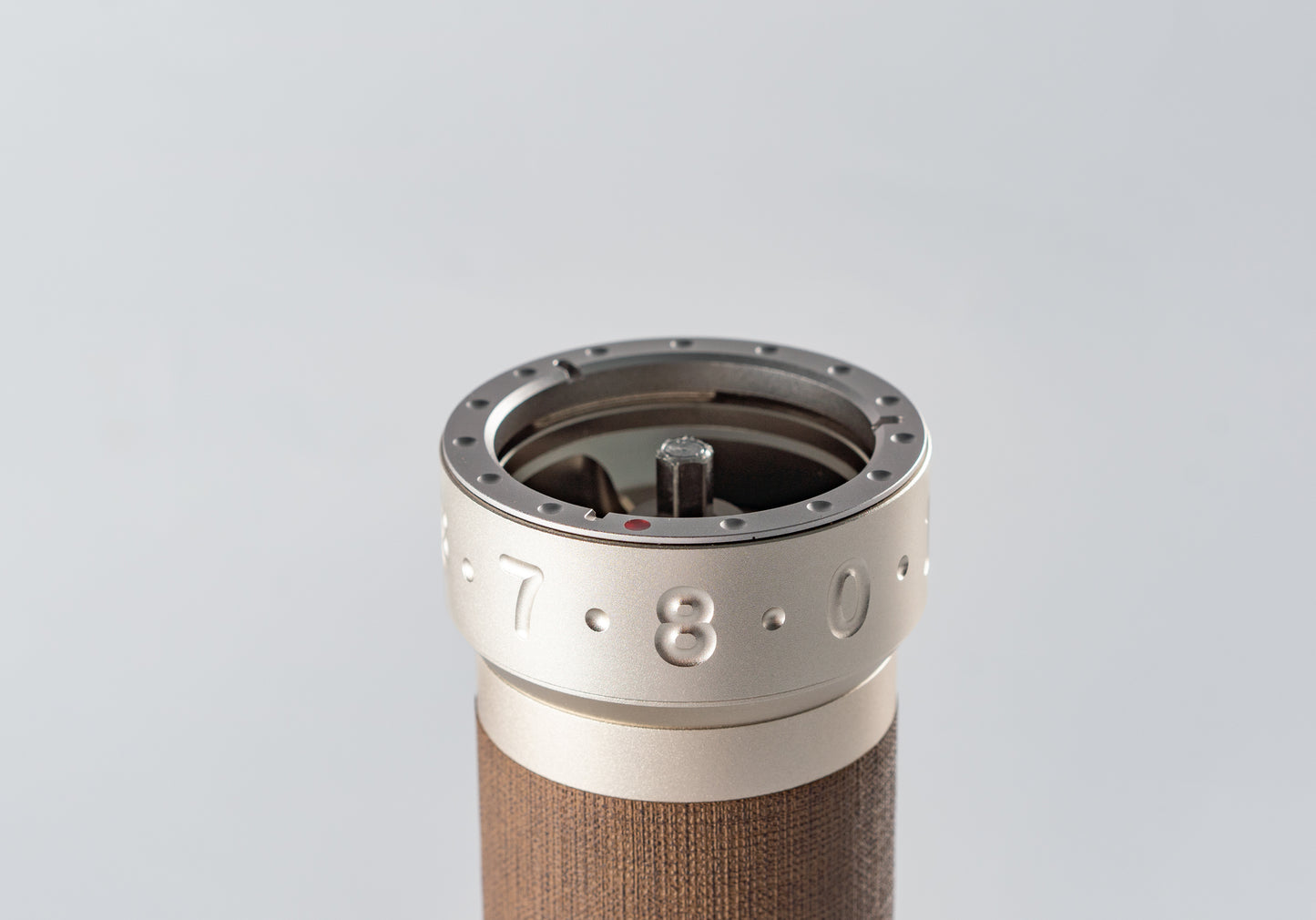 1Zpresso ZP6 S Manual Grinder - Silver مطحنة يدوية