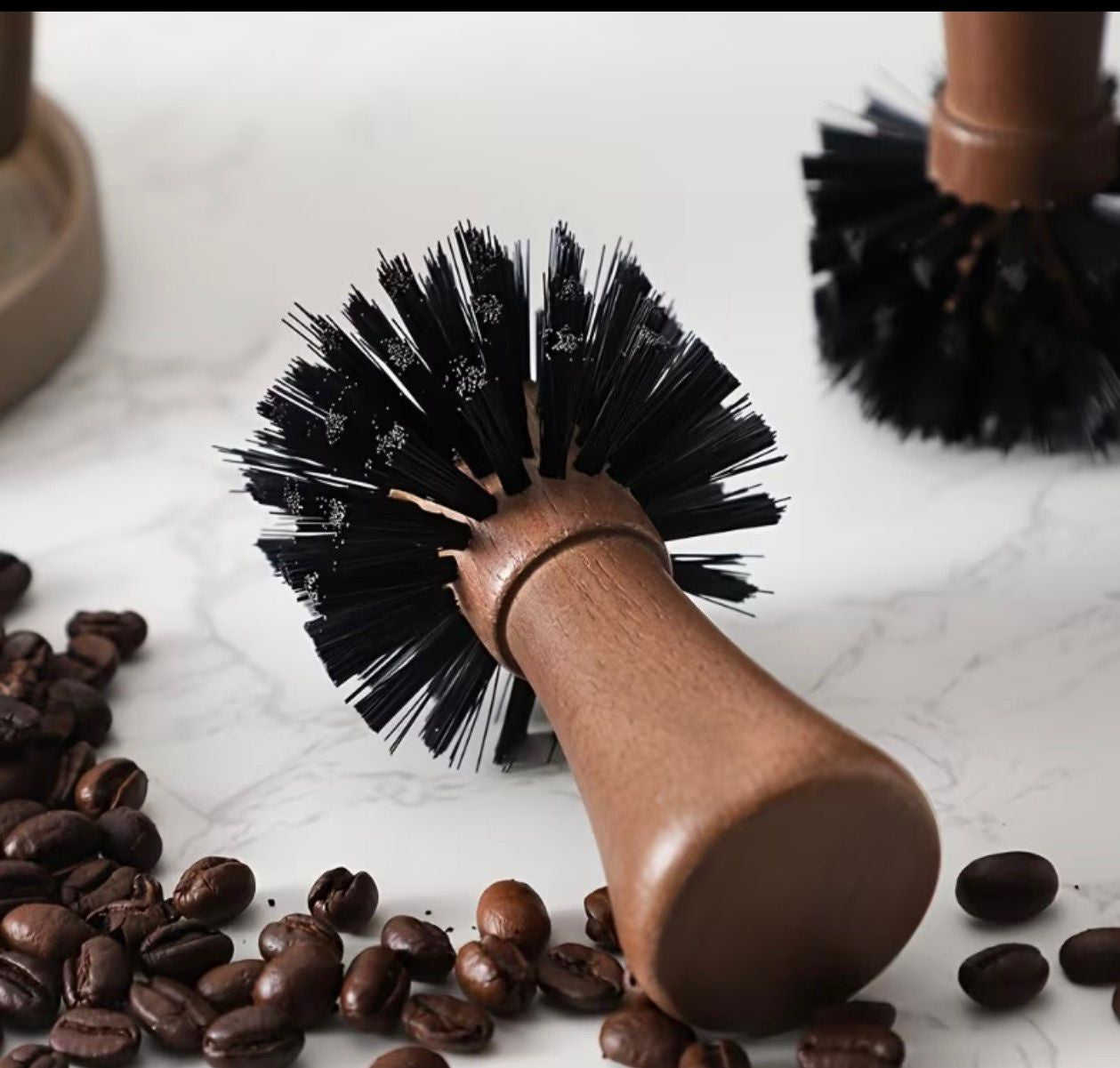 Portafilter Cleaning Brush- Brown