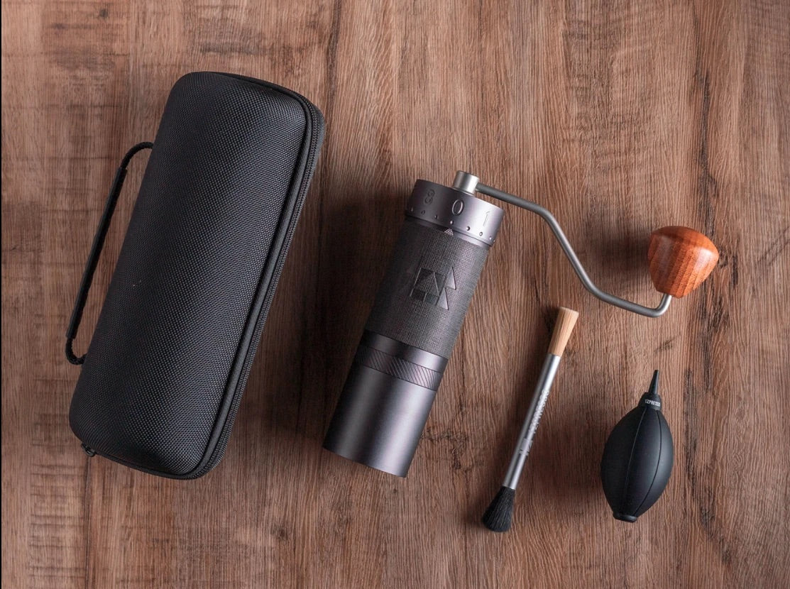 1Zpresso J-Max Manual Grinder - Iron Grey مطحنة يدوية