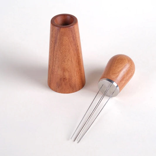 Needle Distributor with Stand - Light Wood